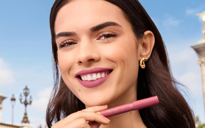 Crayon à lèvres, rouge à lèvres et gloss : le trio parfait