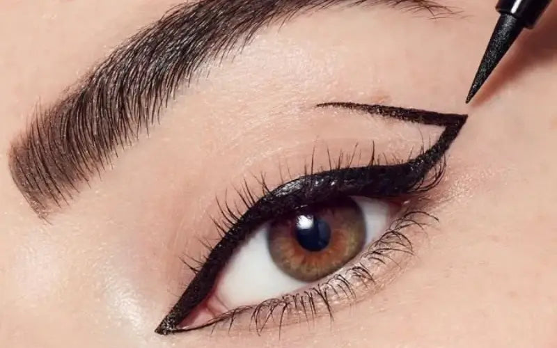 Les tendances maquillage yeux 2021