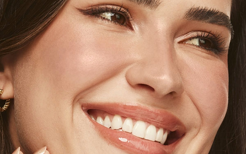 Mascara Waterproof, Blush et Anti-cernes : Secrets Makeup