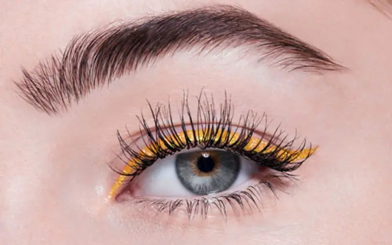Maquillage et port du masque : comment bien mettre en valeur ses yeux ?