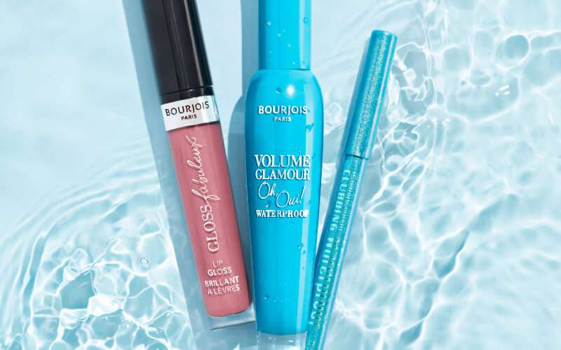 Quelle panoplie maquillage emporter dans sa valise ?